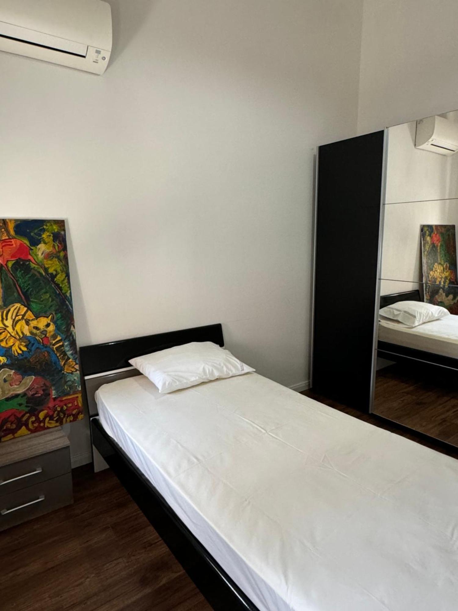 Ambassador Tirana Apartment Екстериор снимка