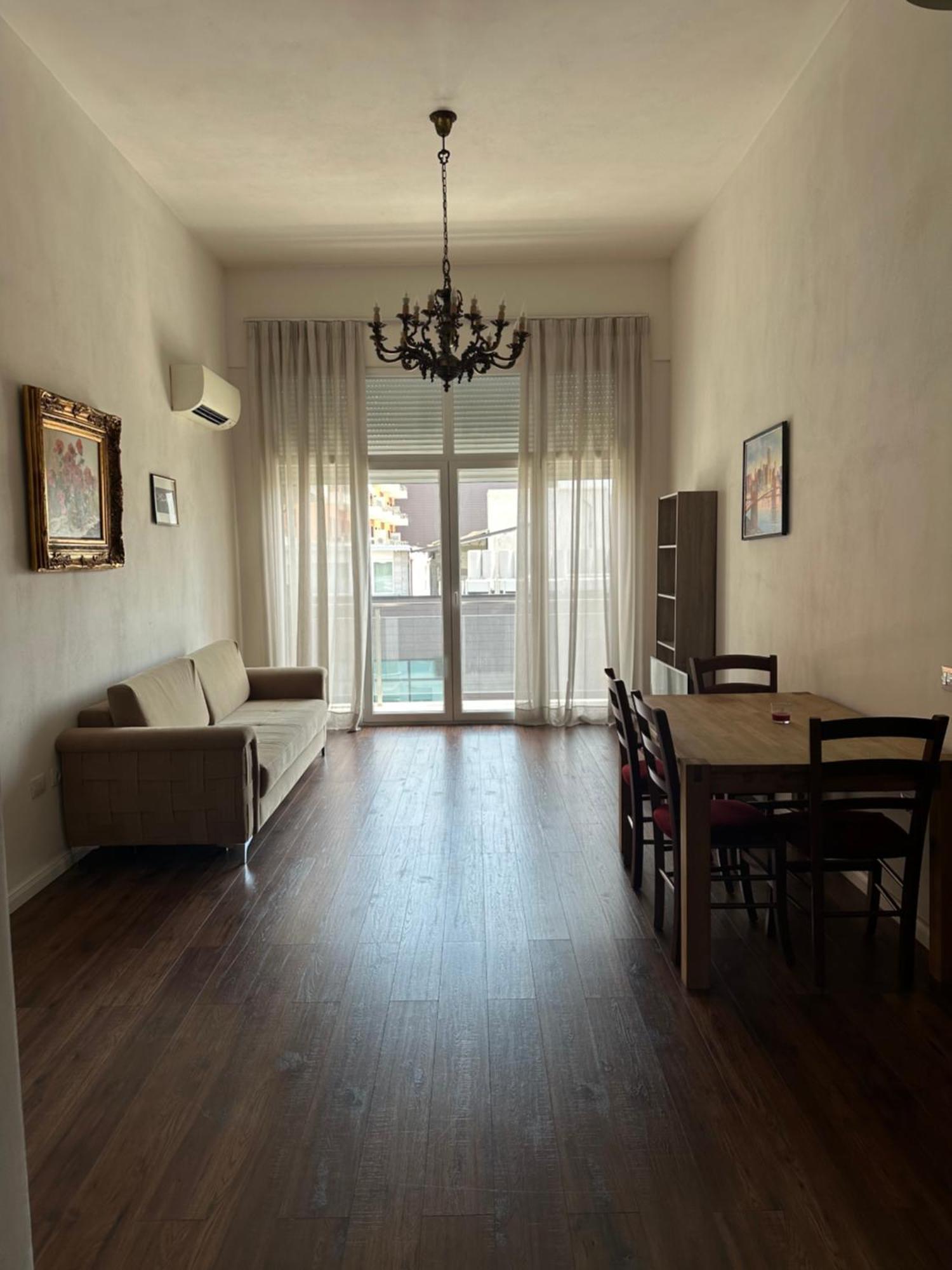 Ambassador Tirana Apartment Екстериор снимка